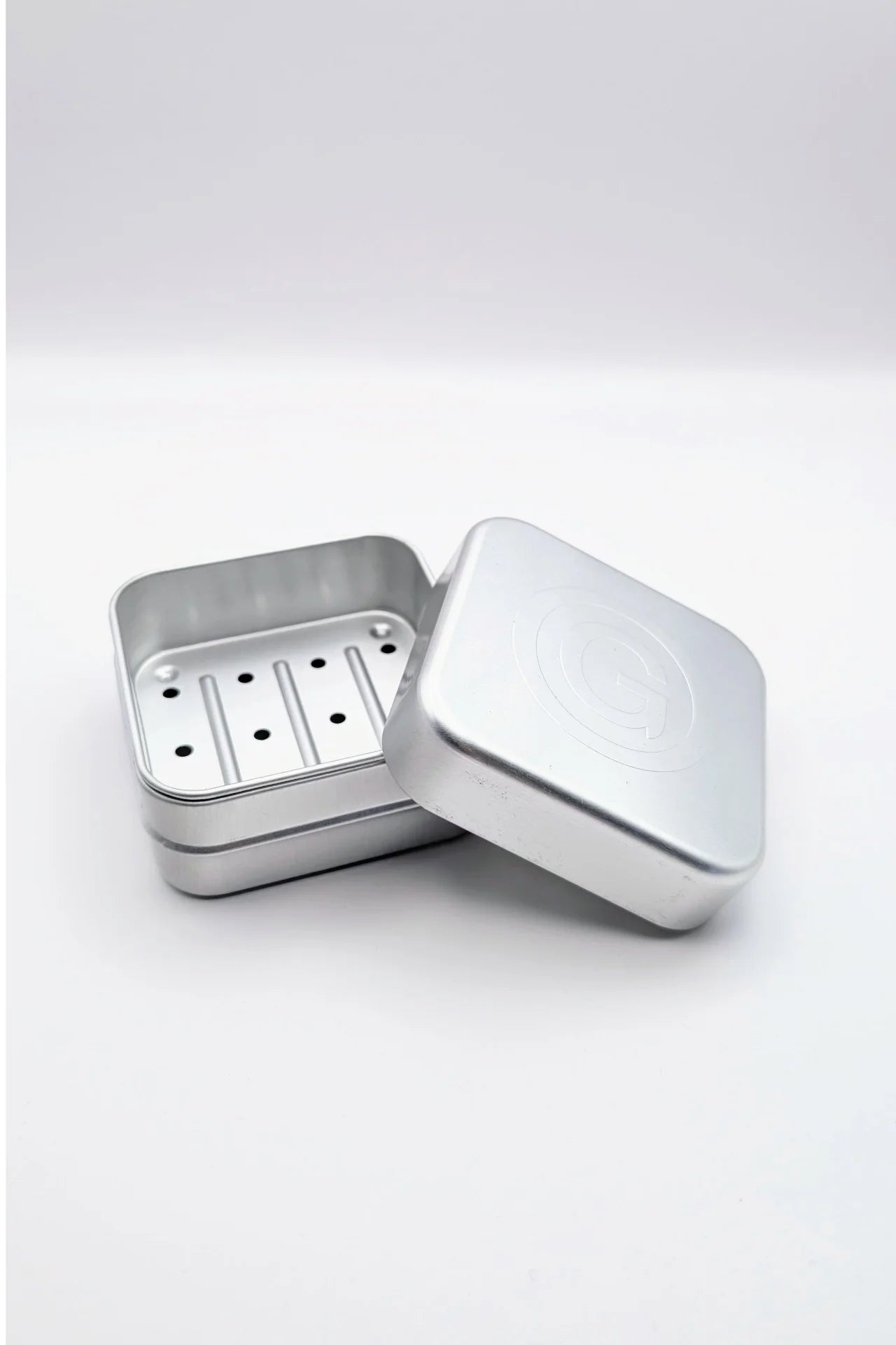 Metal "G" Soap travelbox
